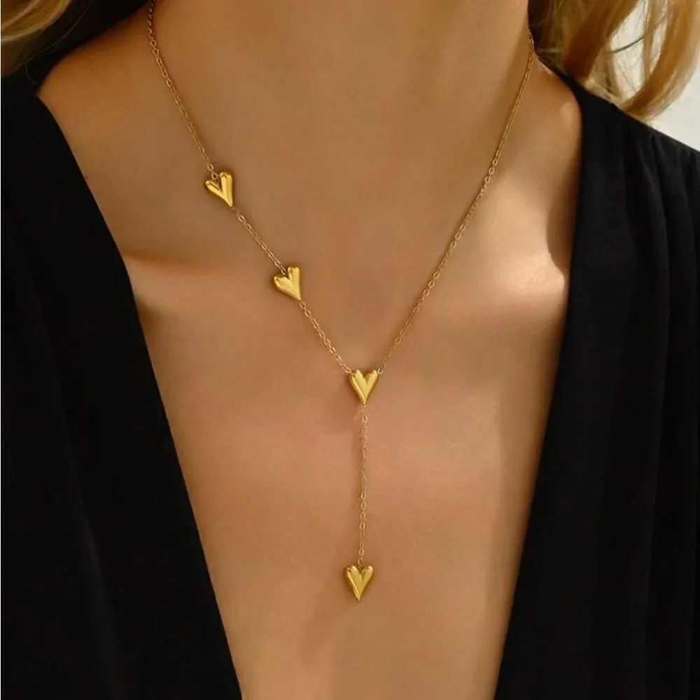 Gold Heart Necklace N989